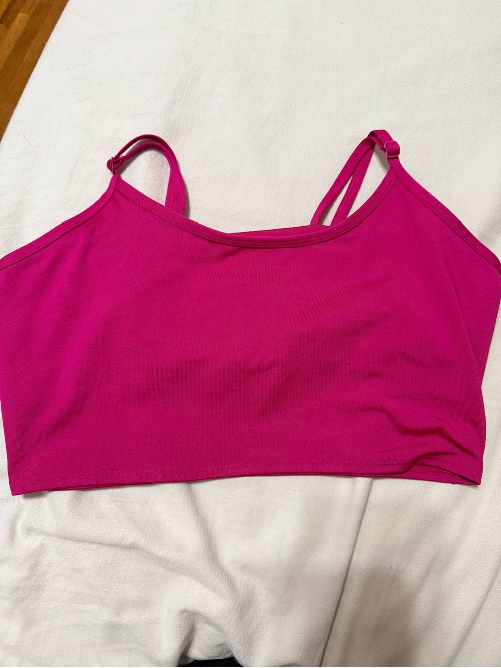 NWT- Victoria’s Secret Pink- Active Crop Top size XL